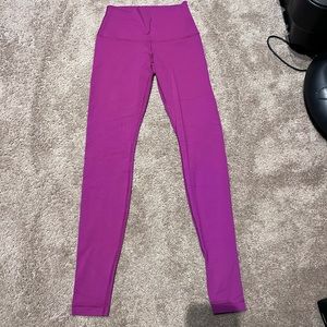 Lululemon High wasted/ fold over winder under leggings